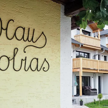 Haus Tobias Апартаменты *