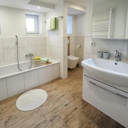 Haus Tobias Apartmán *
