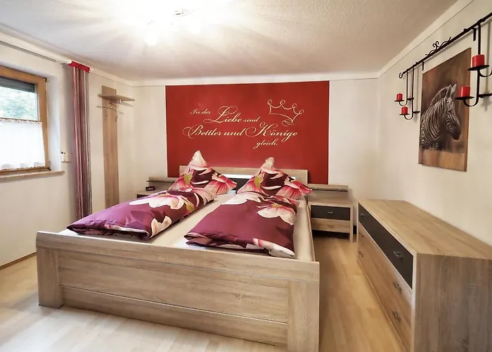 Haus Tobias Apartment *